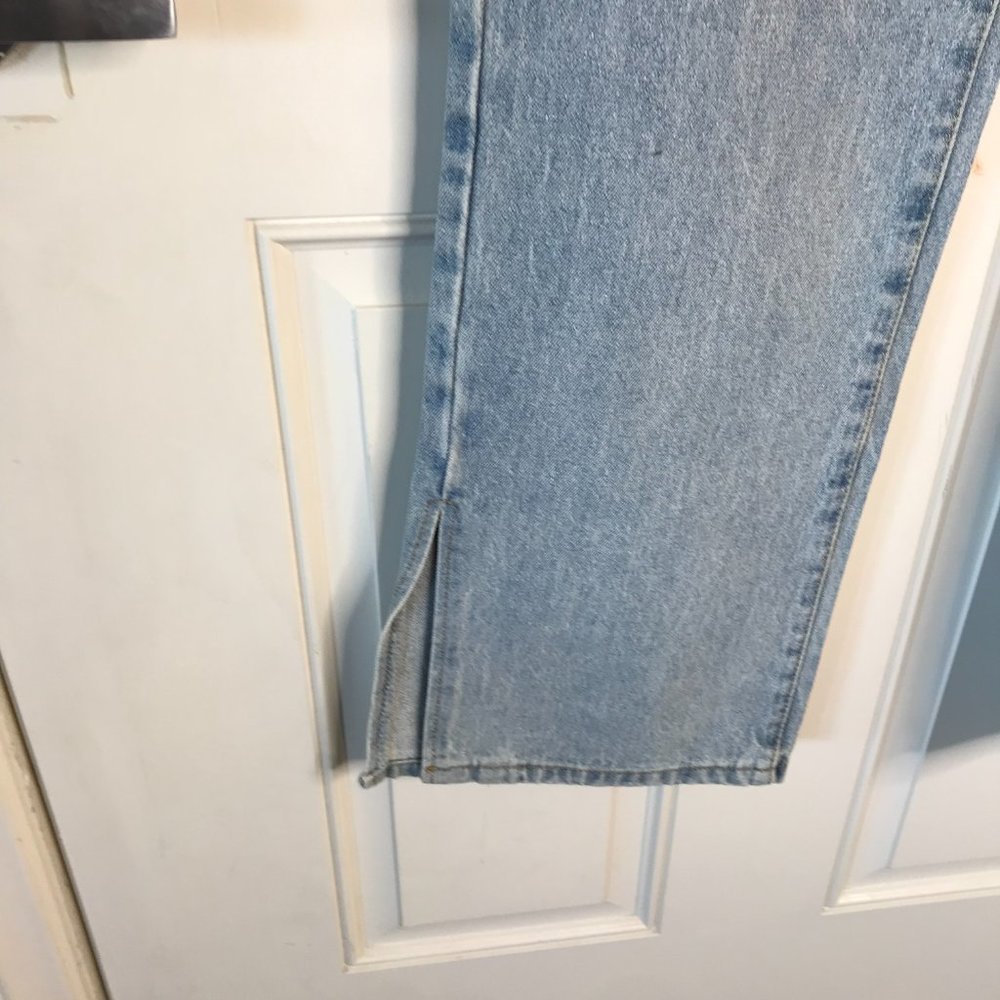 Beige Botany Women's Straight Leg Split Hem Jeans Light Blue ~ Size L (Tall) - Picture 3 of 6